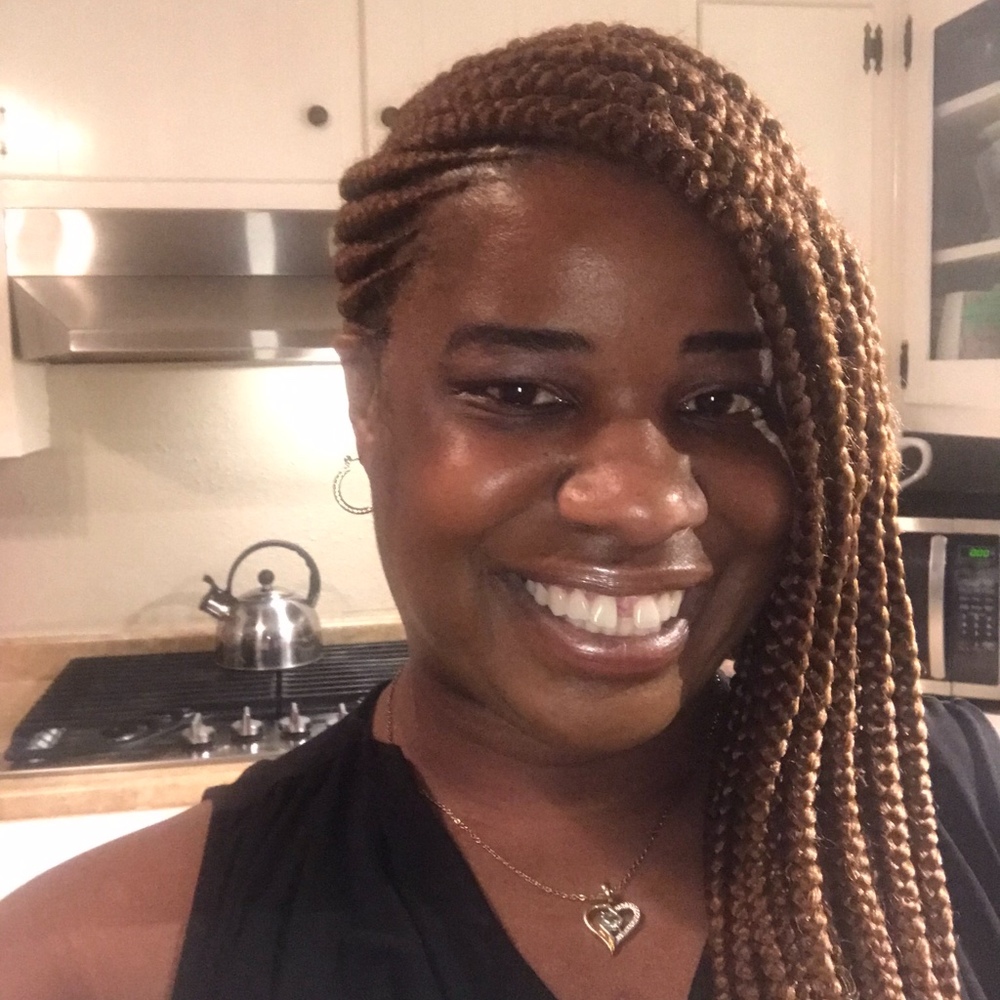 Meet your Posher, Candice